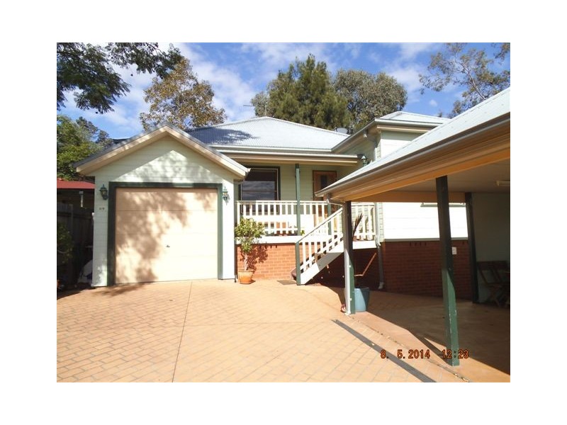 2/6 Broughton Street, Camden NSW 2570
