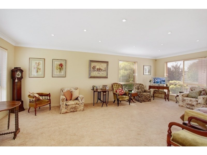 1 Maple Grove, Narellan NSW 2567