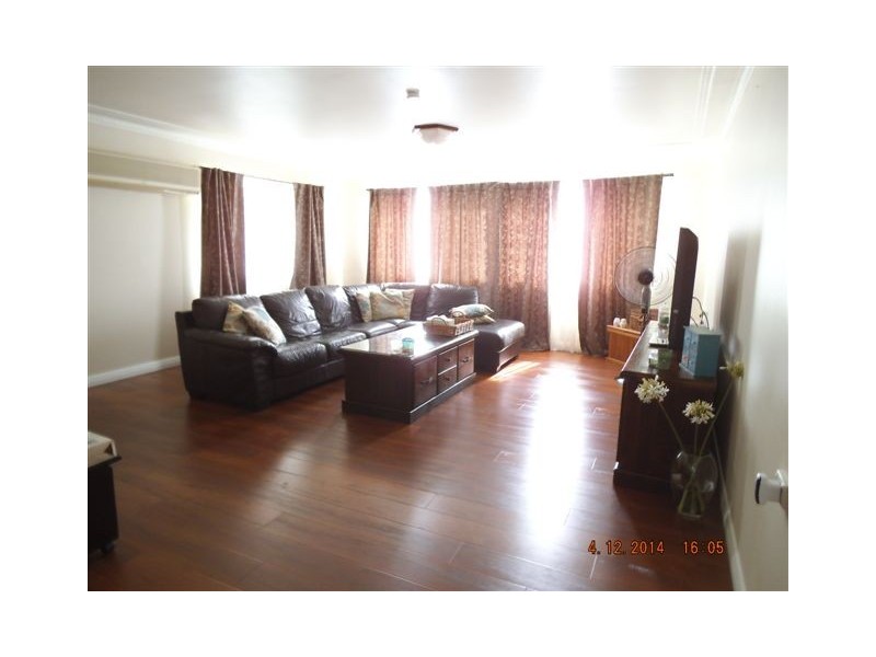 27 Old Hume Highway, Camden NSW 2570