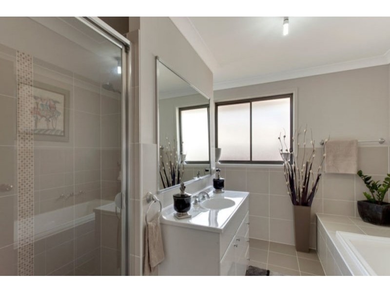 6 Cape Street, Spring Farm NSW 2570