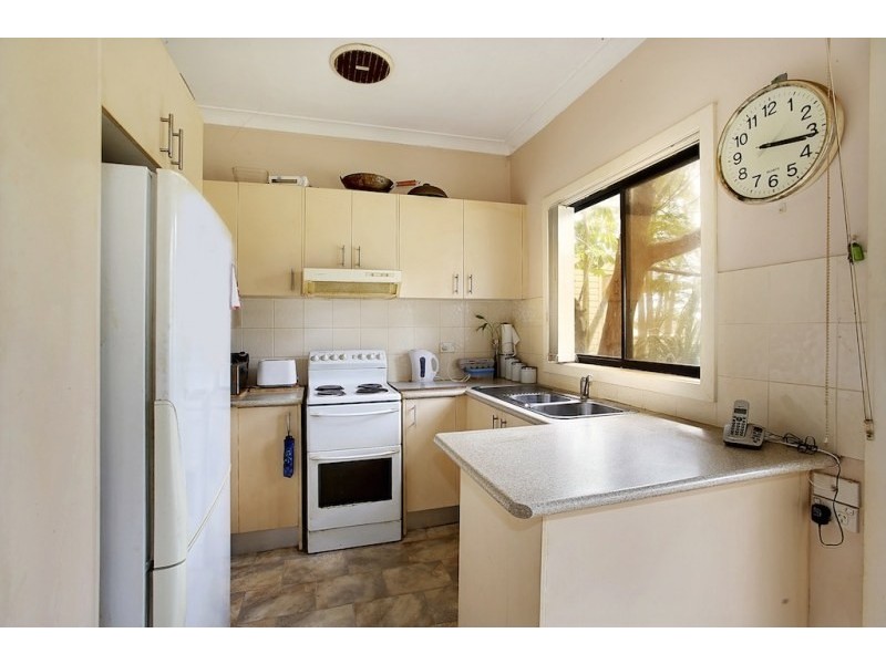 5 Scott Street, Campbelltown NSW 2560