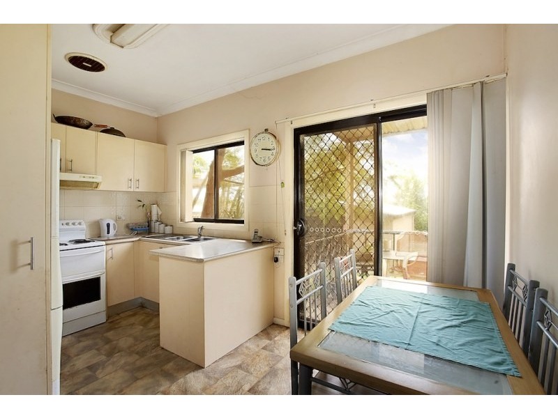 5 Scott Street, Campbelltown NSW 2560