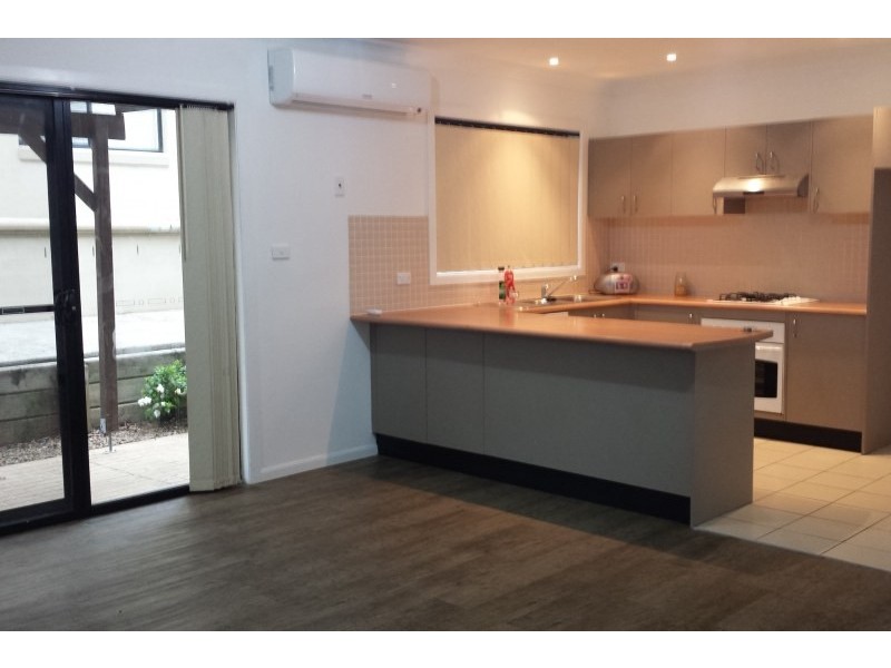 14 Wingate Avenue, West Hoxton NSW 2171