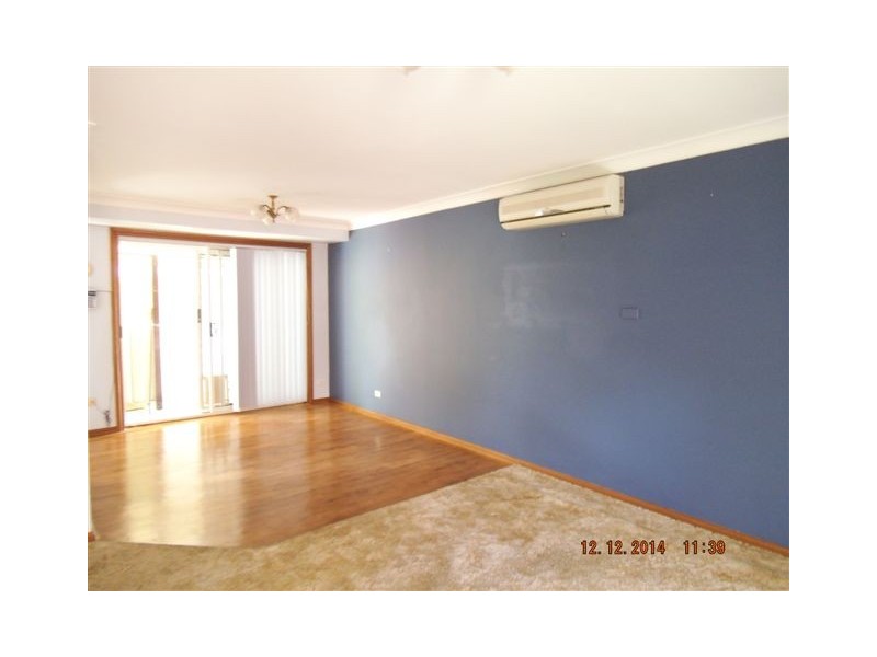 2/28 Harrington Street, Elderslie NSW 2570