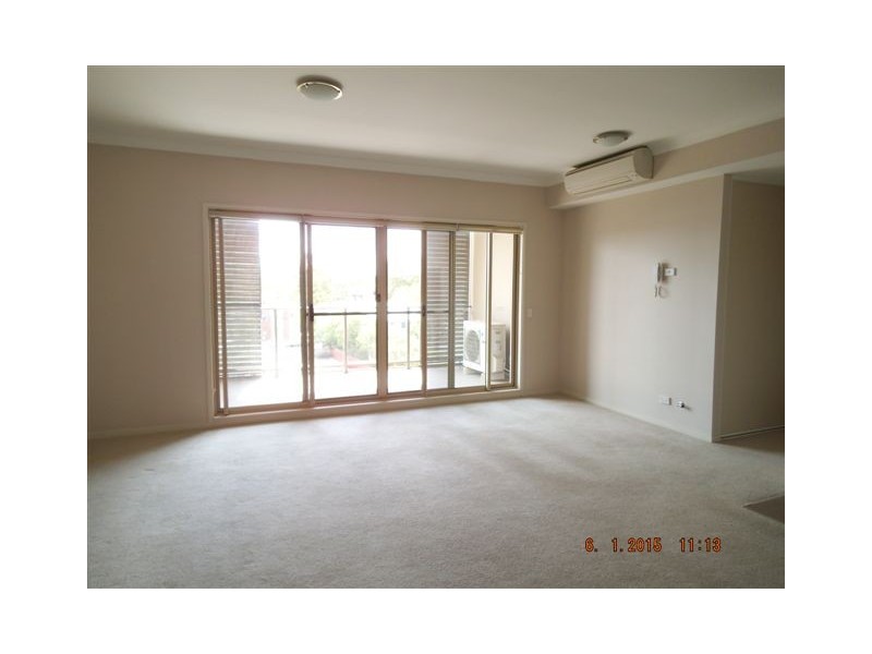 25/17 Warby Street, Campbelltown NSW 2560