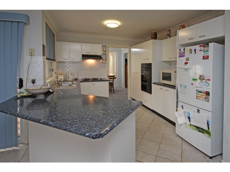 6 Tobruk Road, Narellan Vale NSW 2567