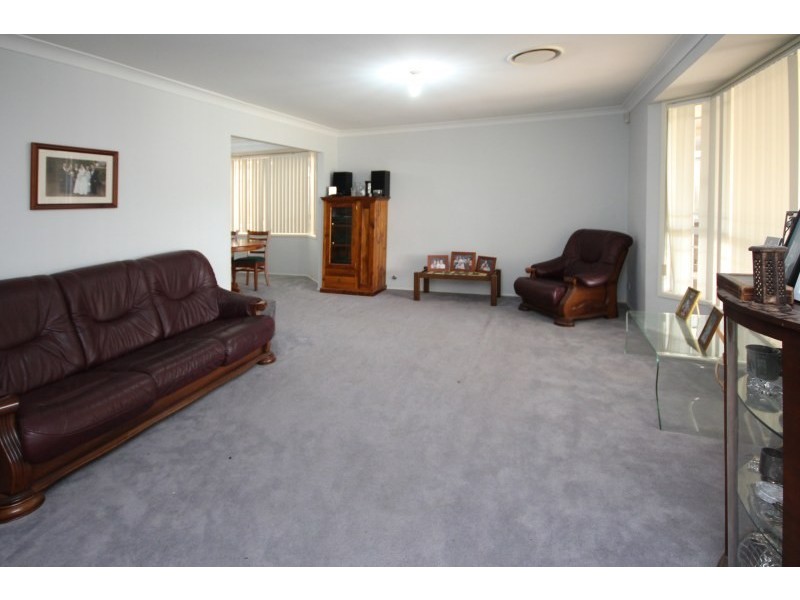 6 Tobruk Road, Narellan Vale NSW 2567