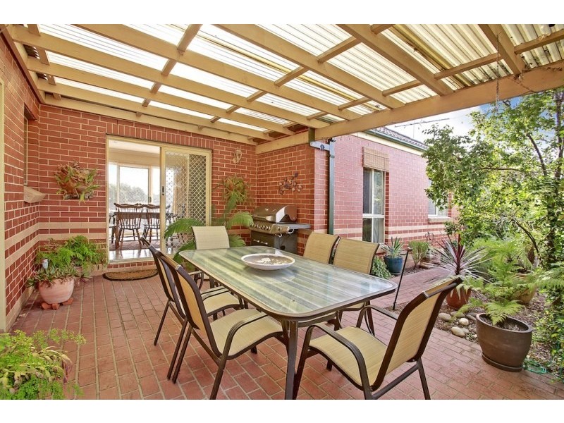 1 Maple Grove, Narellan NSW 2567