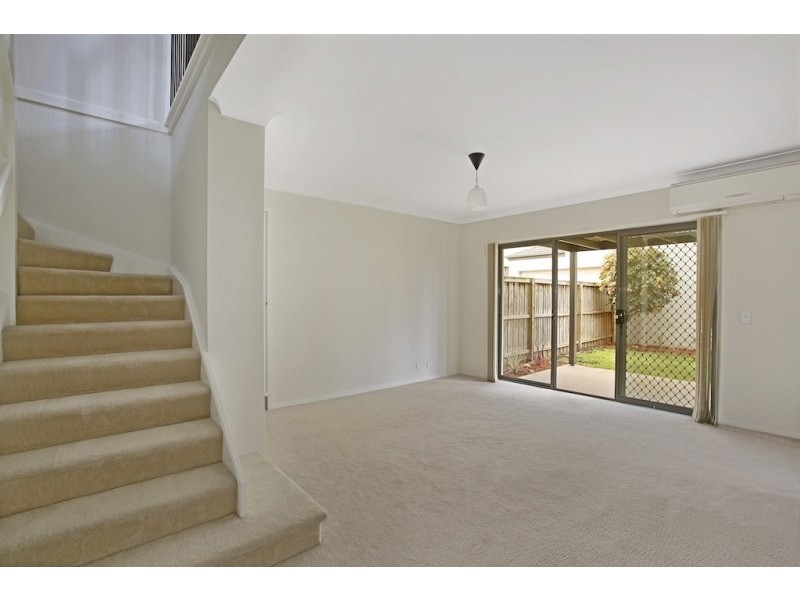 208 Richardson Road, Spring Farm NSW 2570