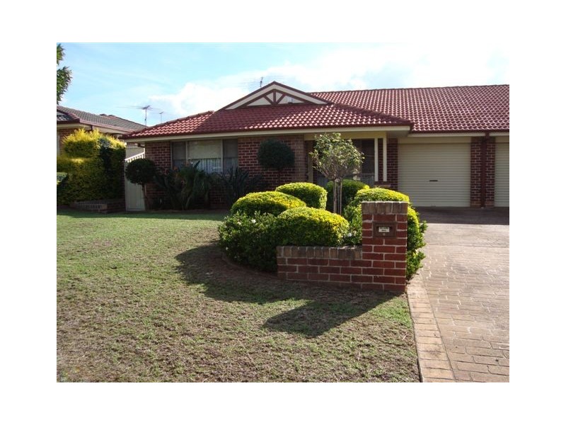 1/2 Weeks Place, Narellan Vale NSW 2567