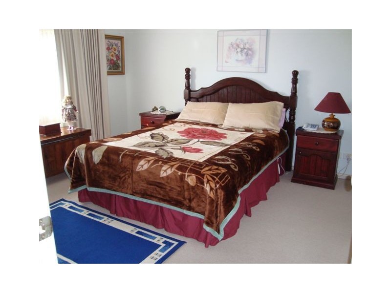 1/2 Weeks Place, Narellan Vale NSW 2567