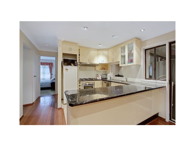 3 Harcourt Place, Eagle Vale NSW 2558