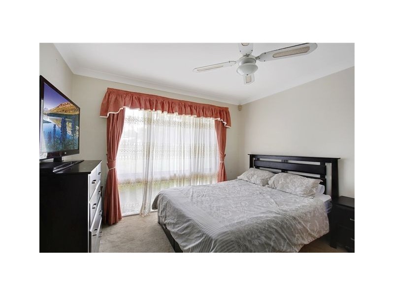 3 Harcourt Place, Eagle Vale NSW 2558