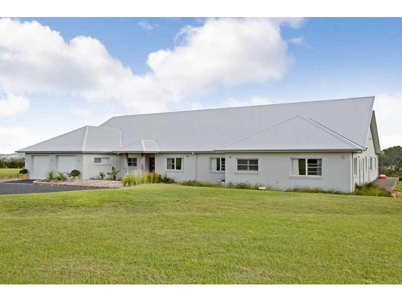 4 Crawford Creek Place, Razorback NSW 2571