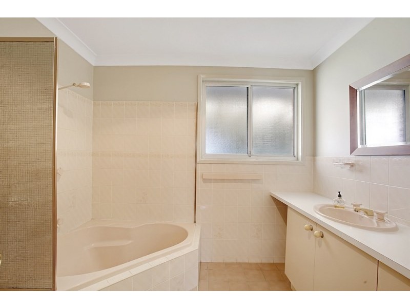 13 Dawson Avenue, Camden South NSW 2570