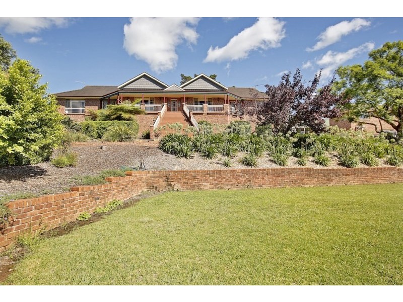 10 Camelot Close, Kirkham NSW 2570