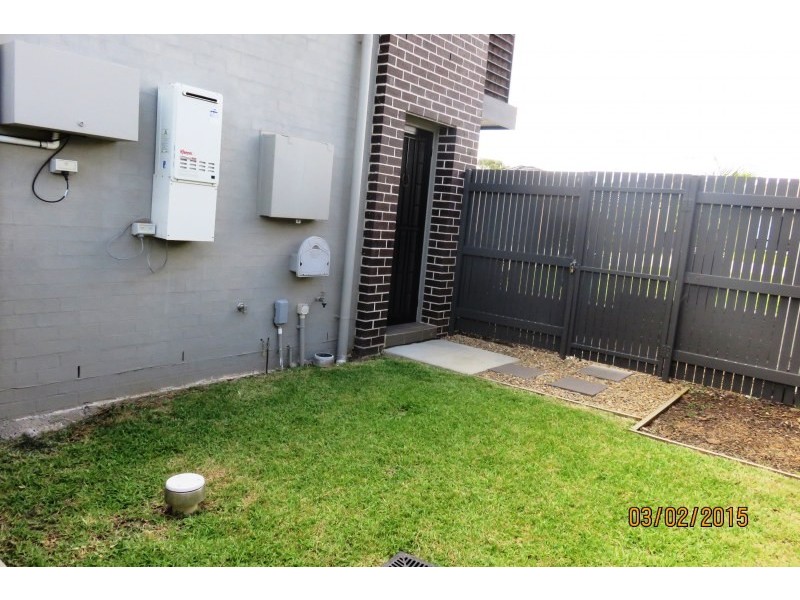 19 Orwell Place, Spring Farm NSW 2570