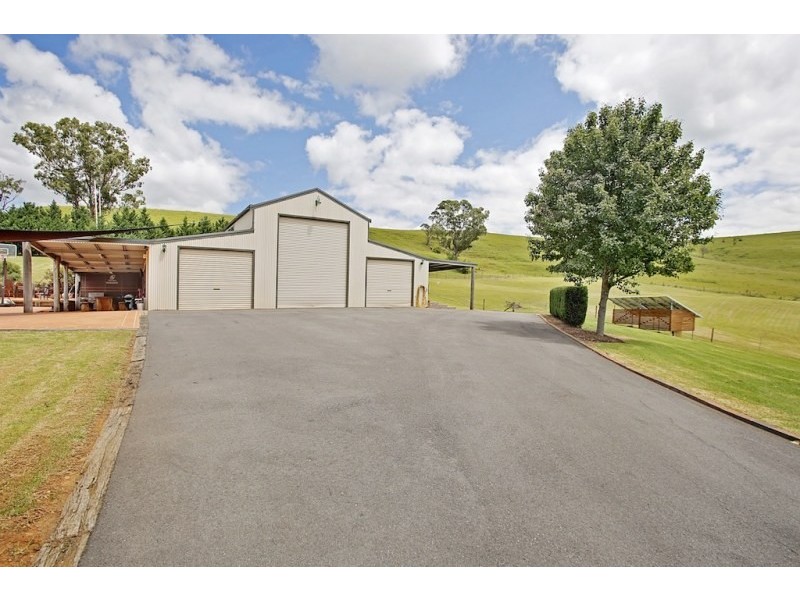 15 Equestrian Drive, Picton NSW 2571