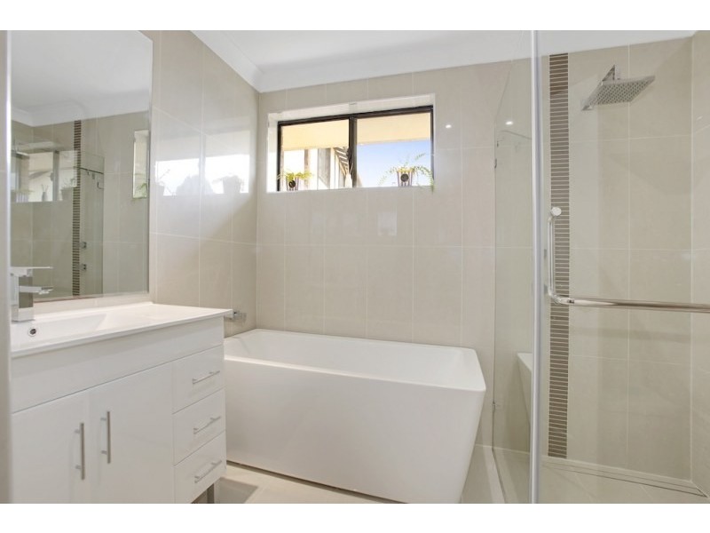 22 Wentworth Drive, Camden South NSW 2570