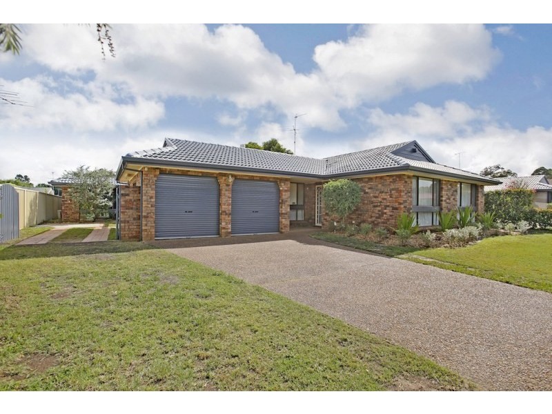 6 West Place, Camden South NSW 2570