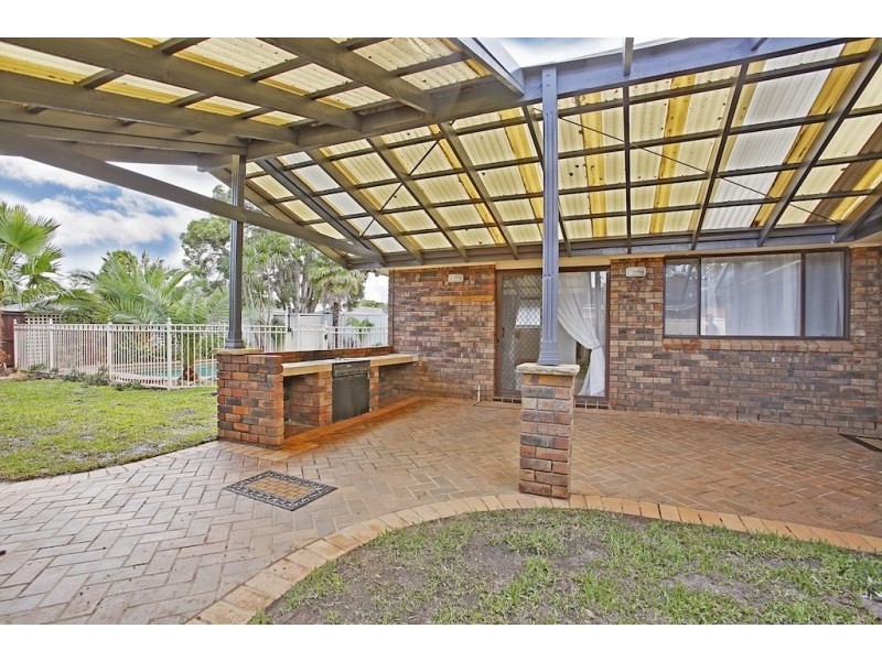 6 West Place, Camden South NSW 2570