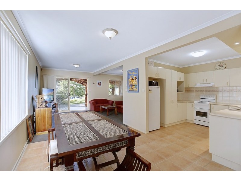 6 Guise Road, Bradbury NSW 2560