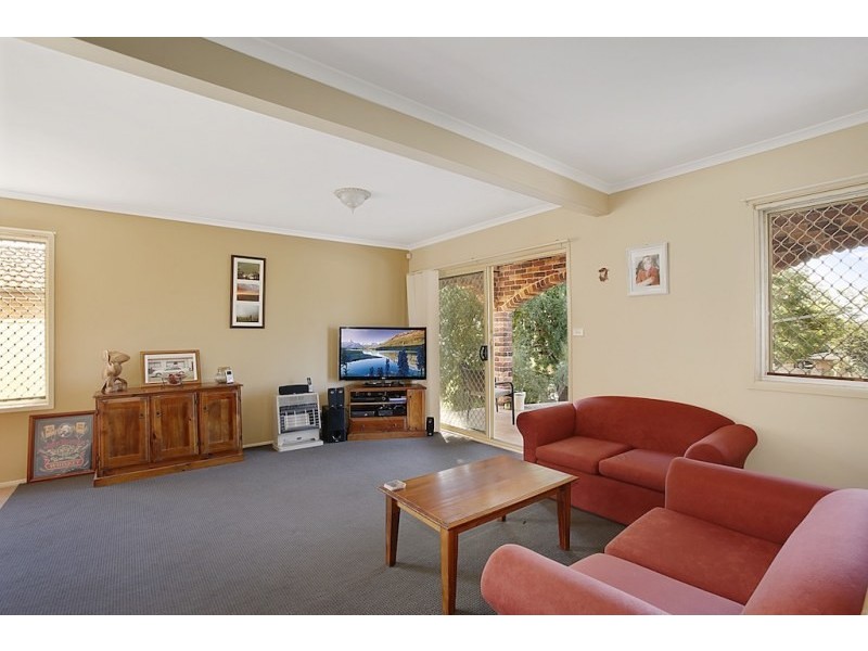 6 Guise Road, Bradbury NSW 2560