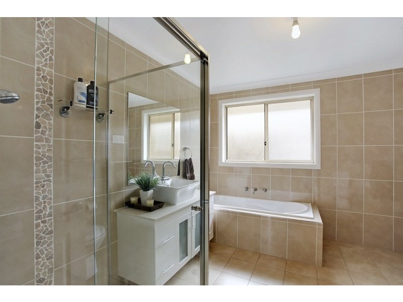 19 Camden Acres Drive, Elderslie NSW 2570