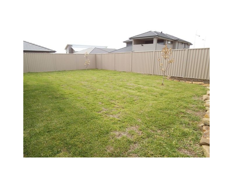 4 Horsley Circuit, Oran Park NSW 2570