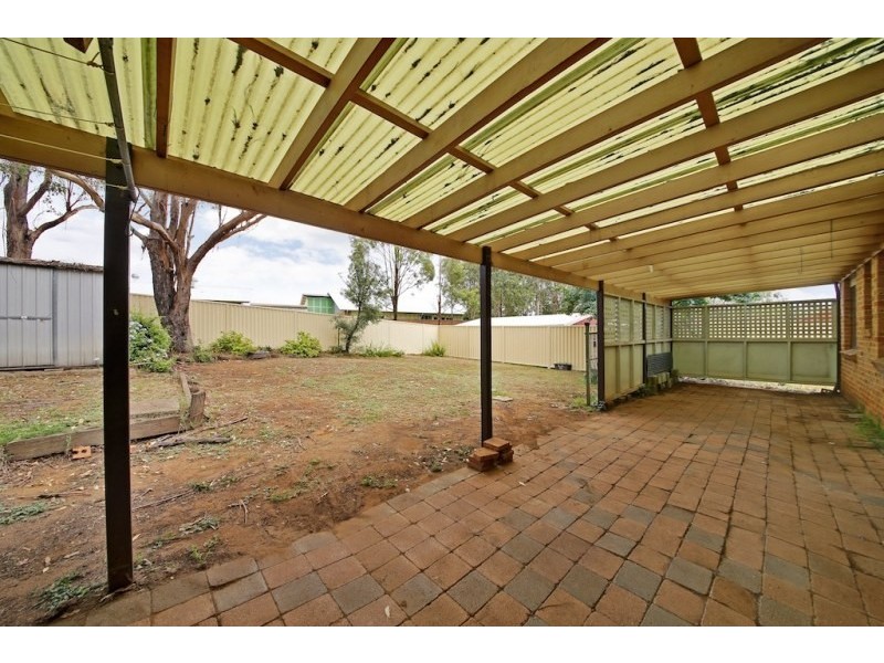 9 Dunbar Place, Mount Annan NSW 2567