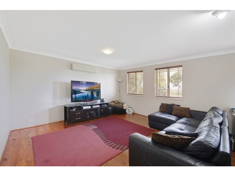 18 Edward Howe Place, Narellan Vale NSW 2567