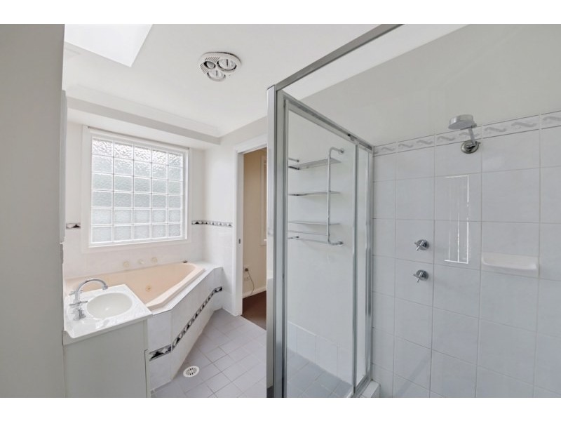 42 Boomerang Crescent, Raby NSW 2566