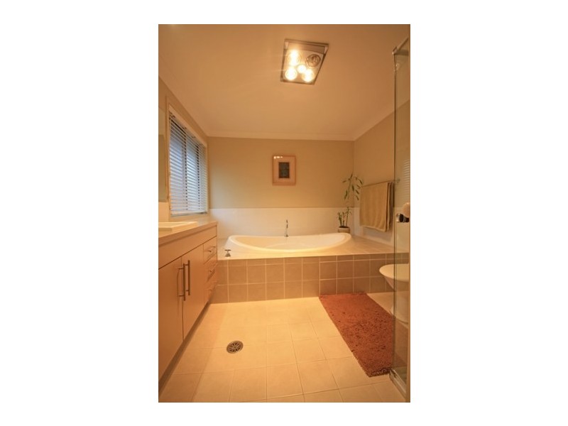 22 Park Way, Camden Park NSW 2570
