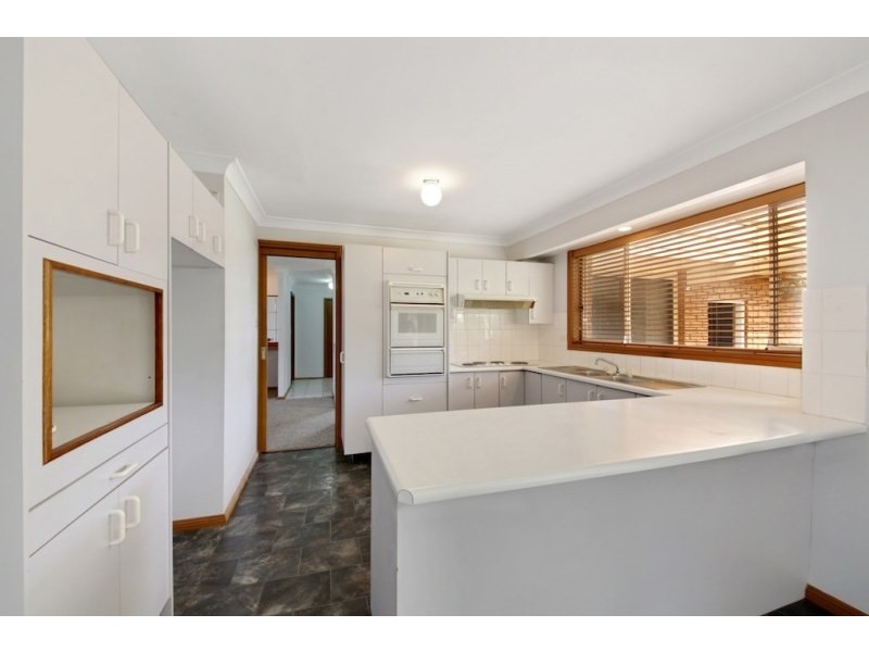1 Bates Close, Elderslie NSW 2570