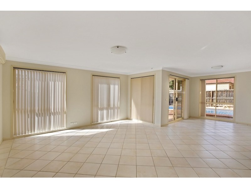 16 The Freshwater, Mount Annan NSW 2567