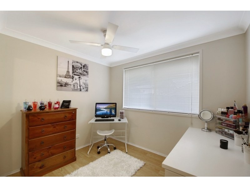 1/14 Westmoreland Road, Minto NSW 2566
