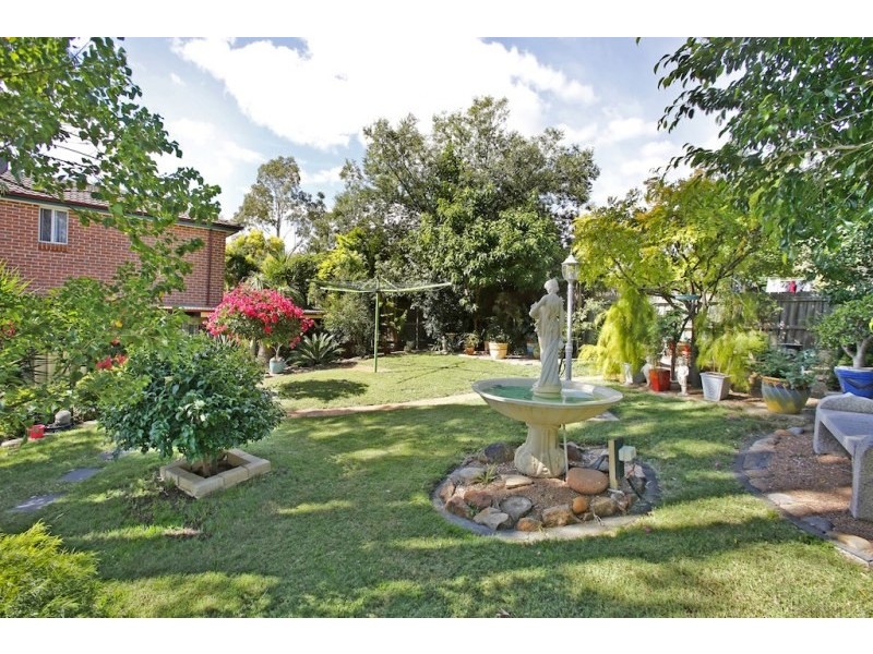 1 Channell Place, Mount Annan NSW 2567