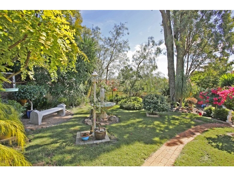 1 Channell Place, Mount Annan NSW 2567