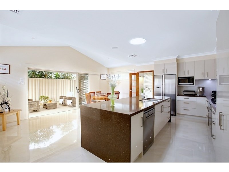 1 Bengal Crescent, Elderslie NSW 2570