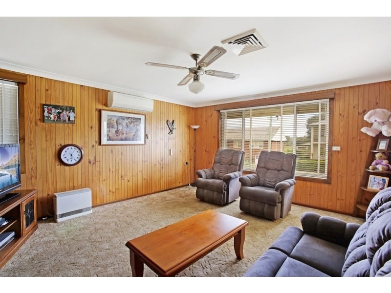 9 Purcell Street, Elderslie NSW 2570