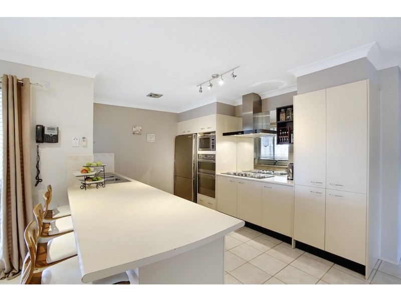 22 North Vanderville Street, The Oaks NSW 2570