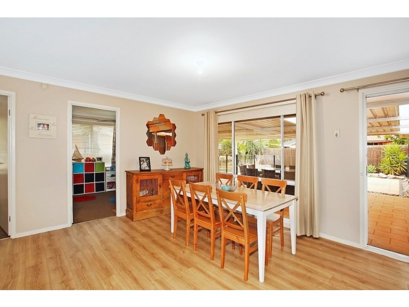 2 Wardle Close, Currans Hill NSW 2567