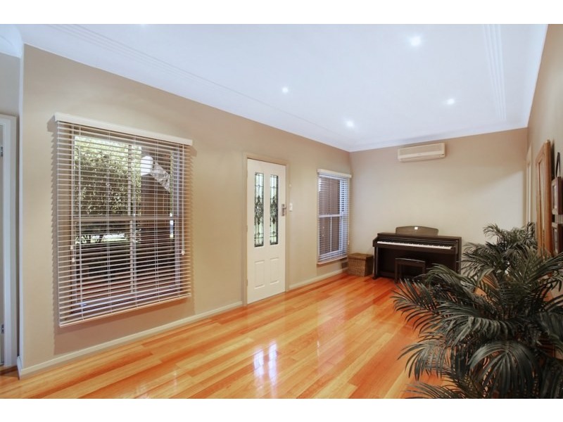 33 Pindari Avenue, Camden NSW 2570