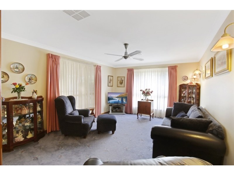 4 Cormo Close, Elderslie NSW 2570