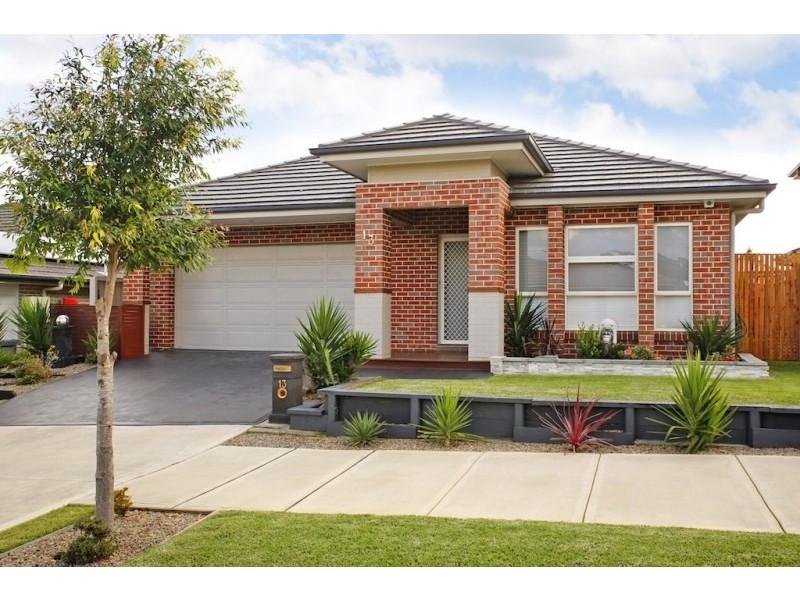 13 Faverolle Drive, Spring Farm NSW 2570