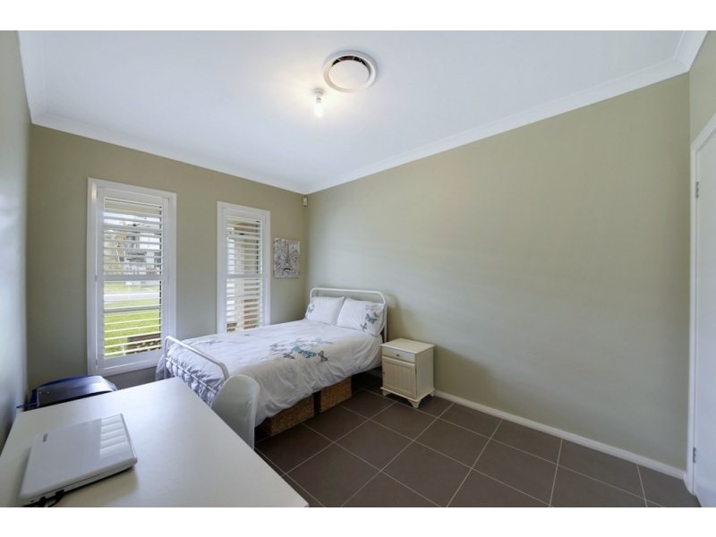 39 Hawthorne Circuit, Harrington Park NSW 2567