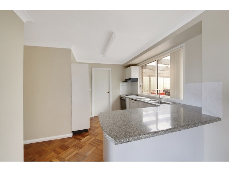 42 Boomerang Crescent, Raby NSW 2566