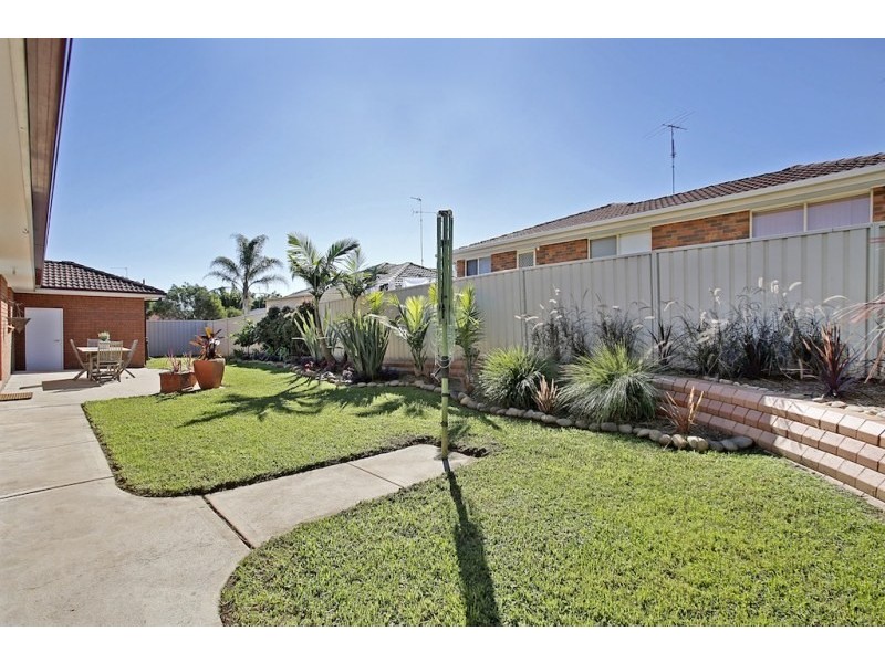 7 Stephenson Place, Currans Hill NSW 2567