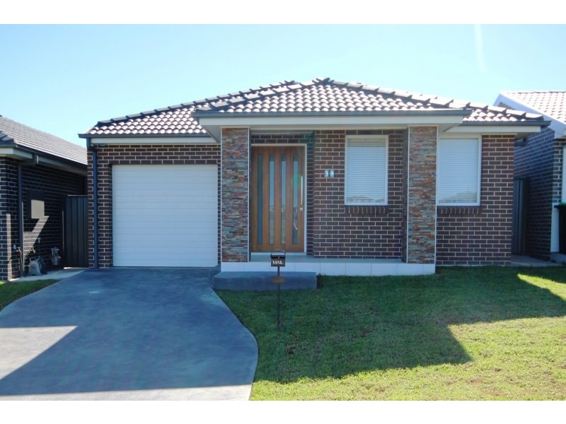 39 Butler Avenue, Gregory Hills NSW 2557