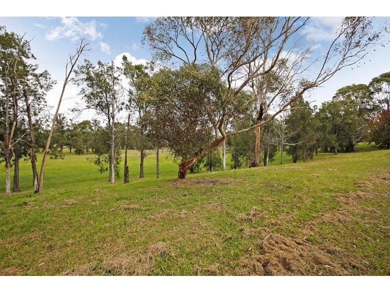 26 Frontignan Street, Eschol Park NSW 2558